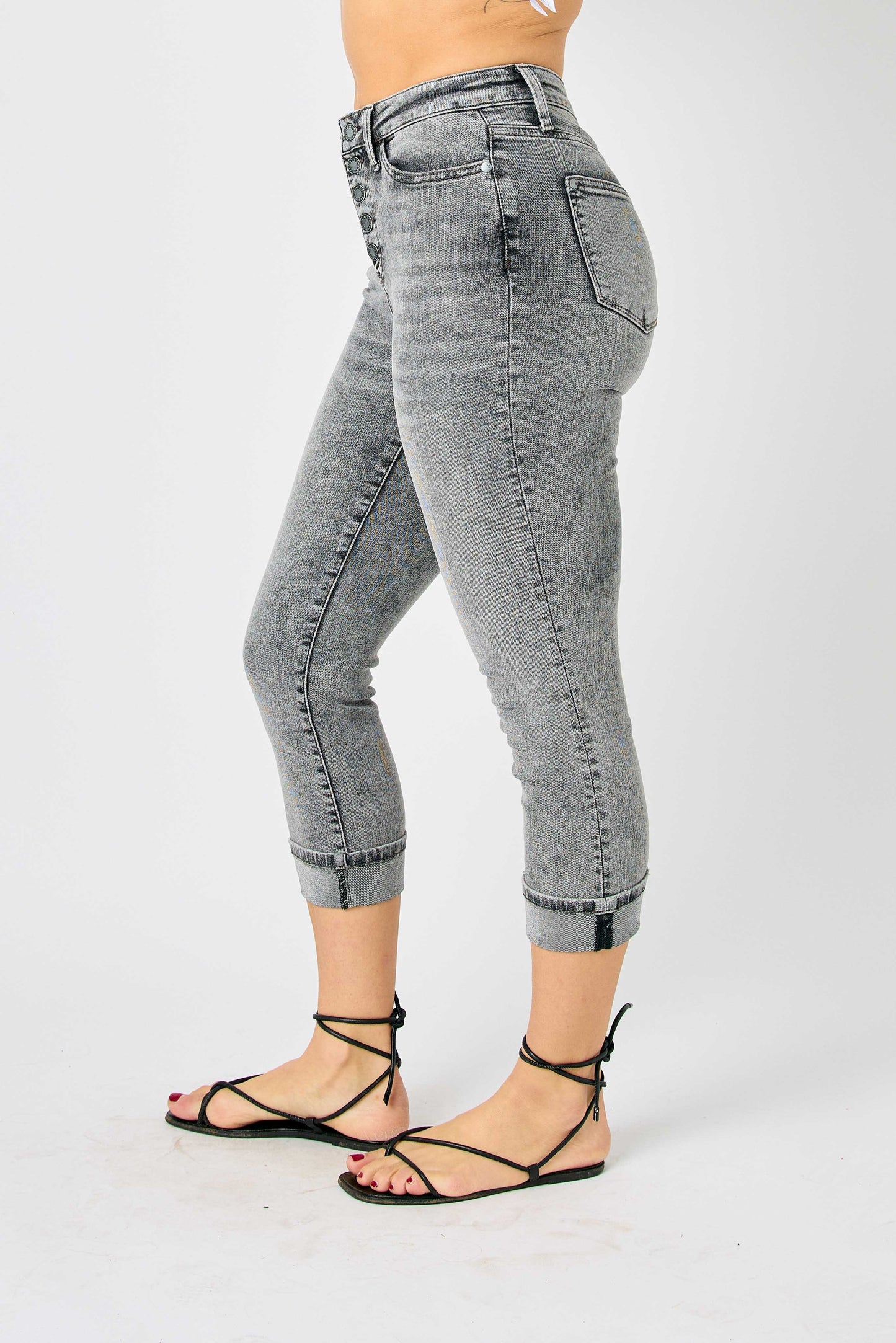 Judy Blue HW Cuffed Button Fly Capri Jean in Gray