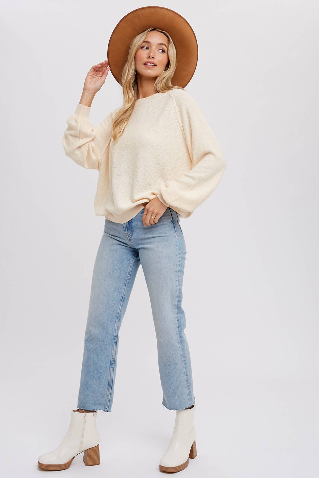Bluivy - REVERSE SEAM BOUCLE PULLOVER
