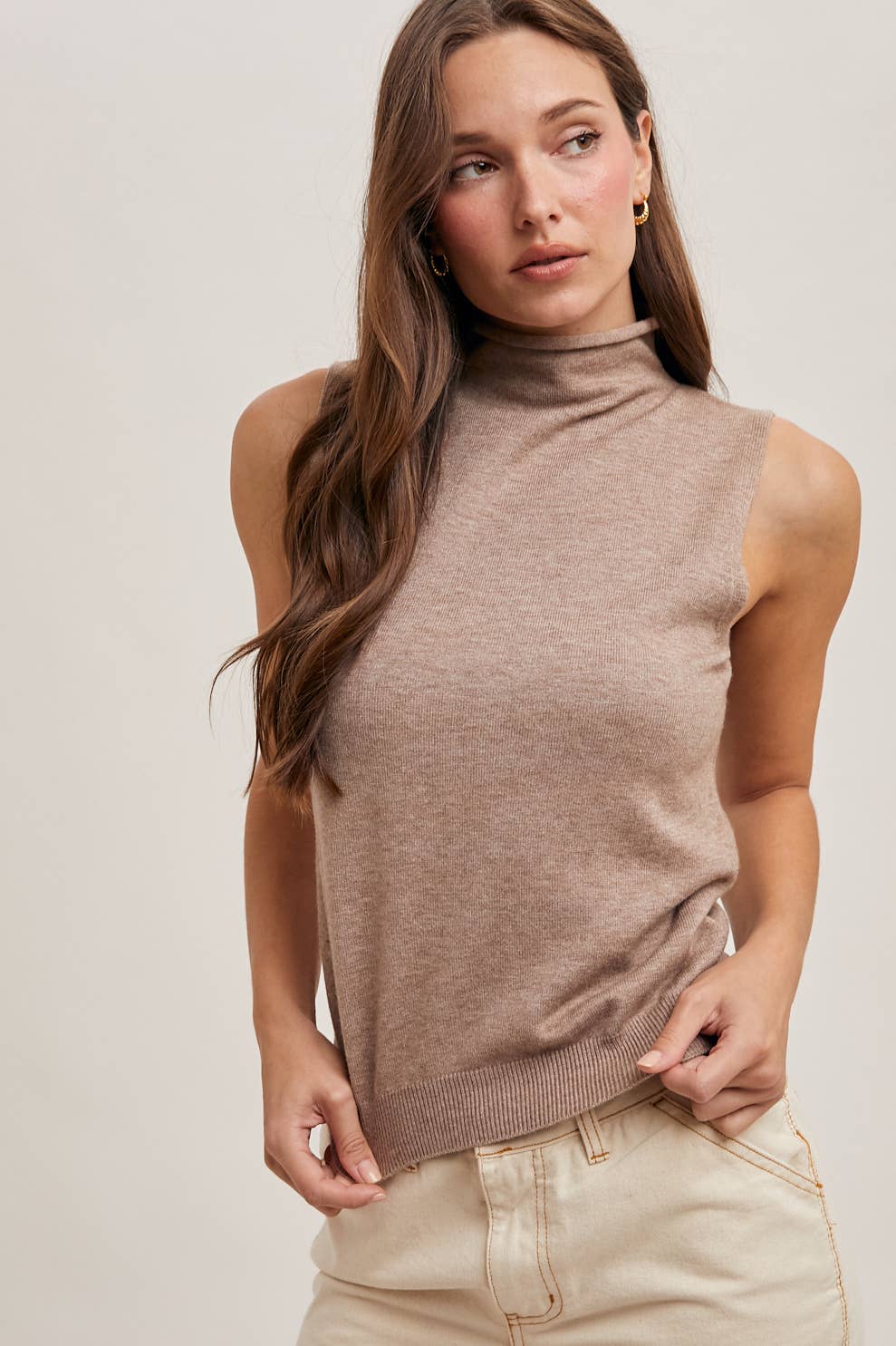 Bluivy - MOCK NECK SLEEVELESS KNIT TOP