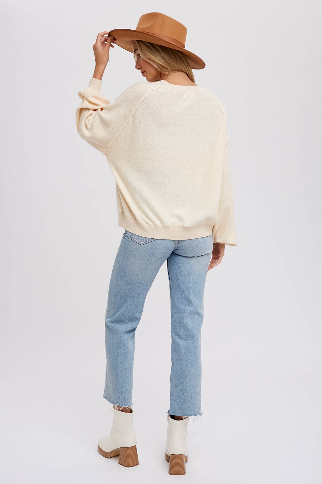 Bluivy - REVERSE SEAM BOUCLE PULLOVER