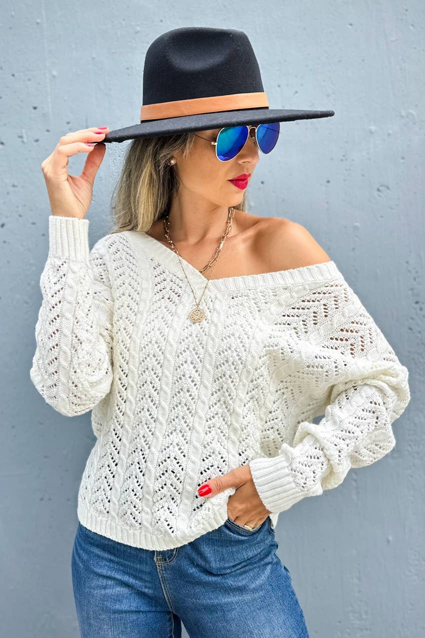 AMOLI - Ivory Textured Twist Detail Back Knitted Sweater Top