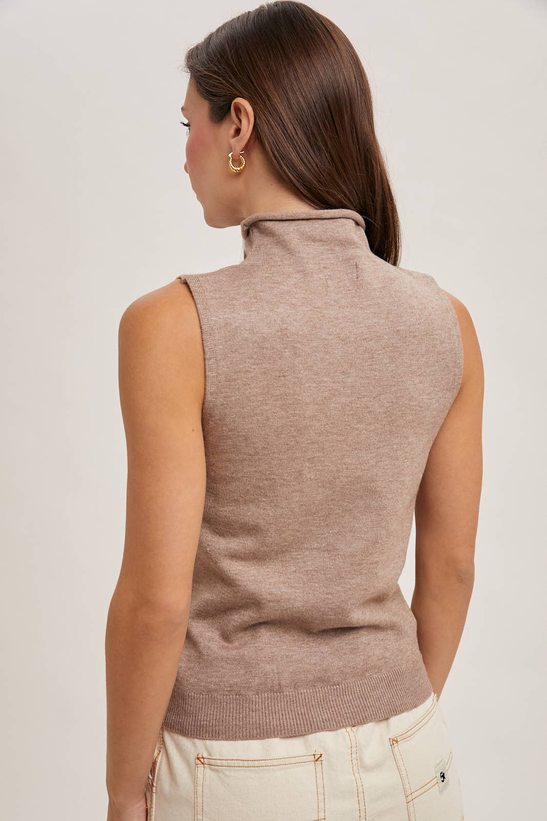 Bluivy - MOCK NECK SLEEVELESS KNIT TOP