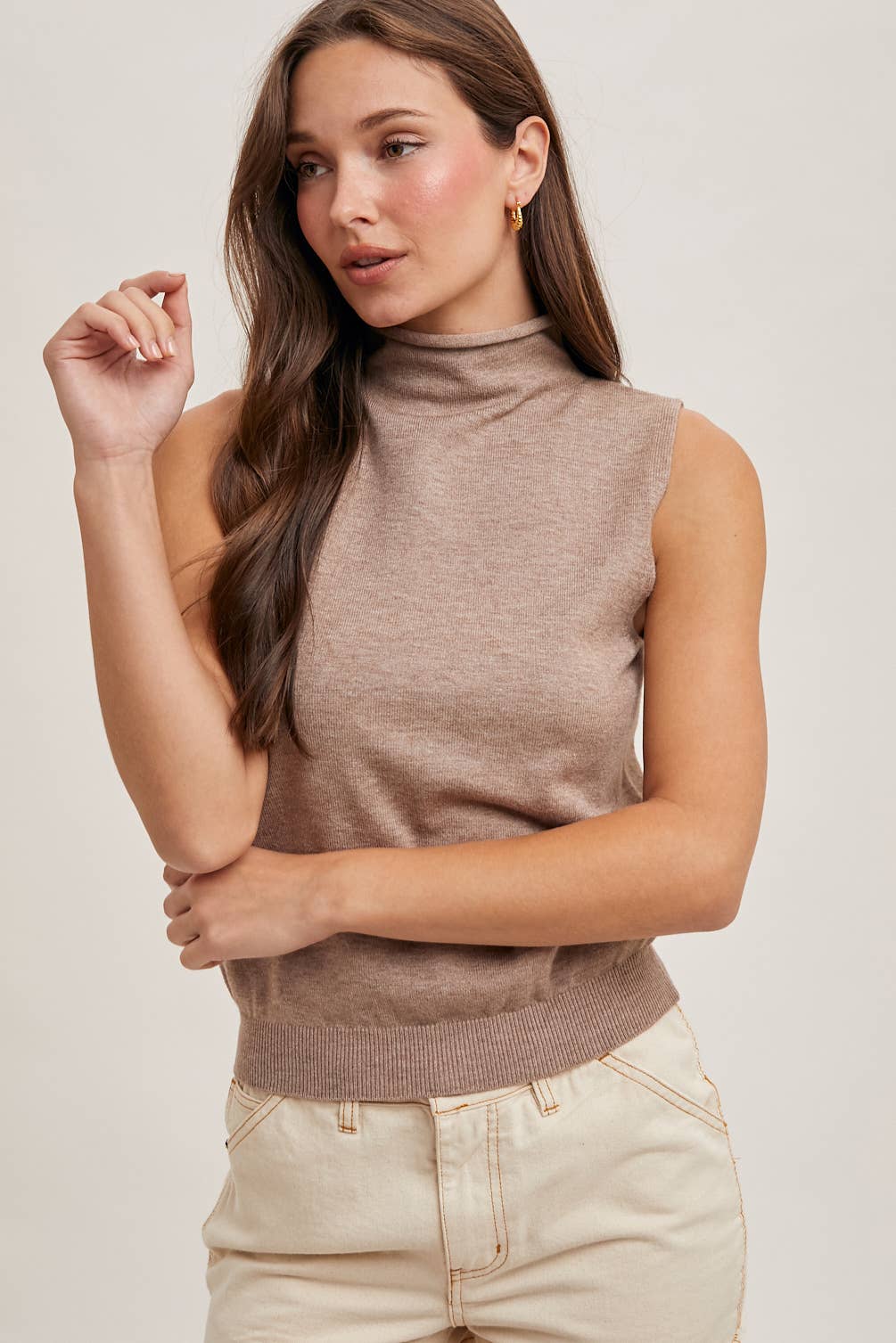 Bluivy - MOCK NECK SLEEVELESS KNIT TOP