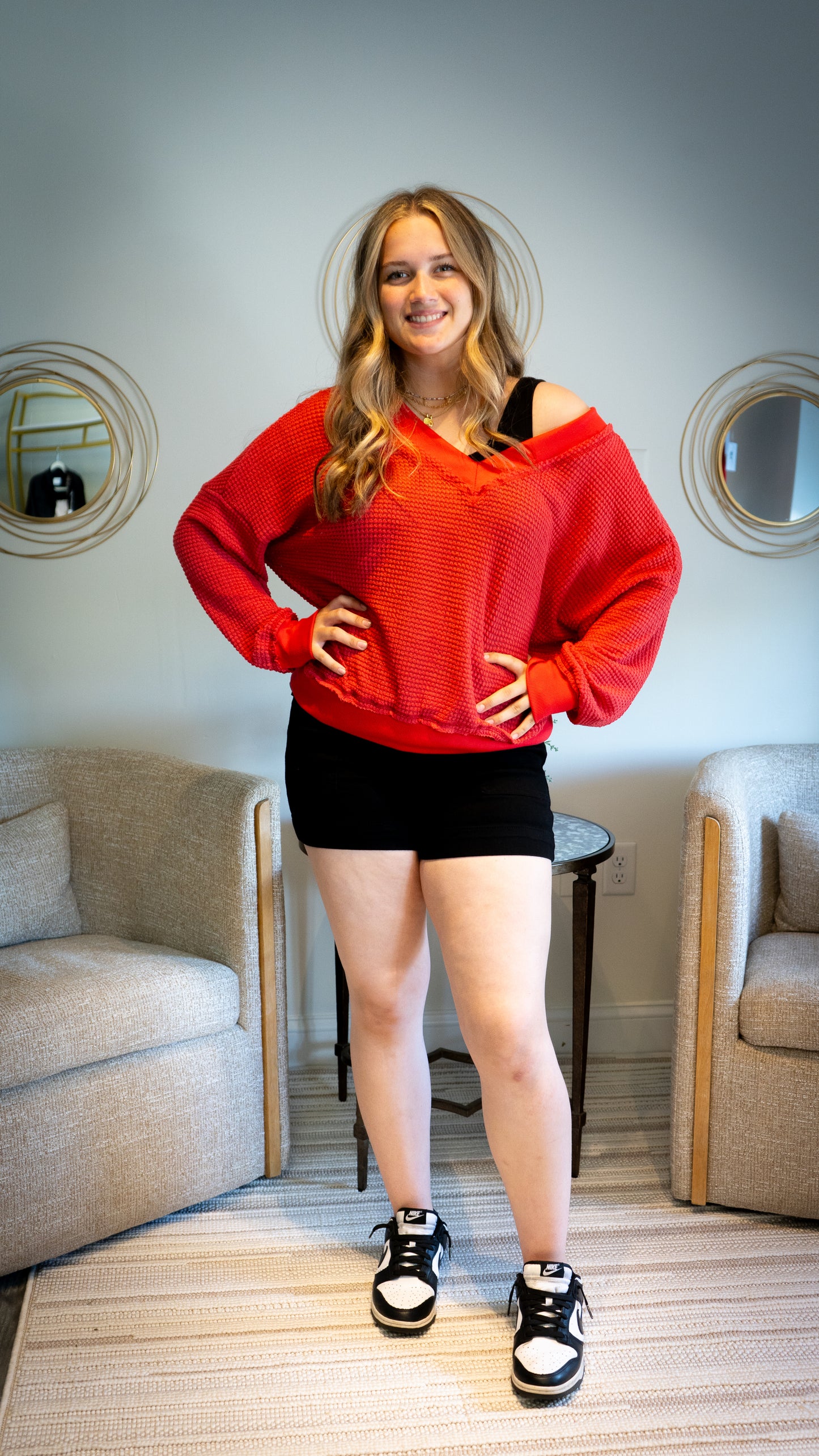 LOOSE FIT V-NECK WAFFLE TEXTURED LONG SLEEVE TOP