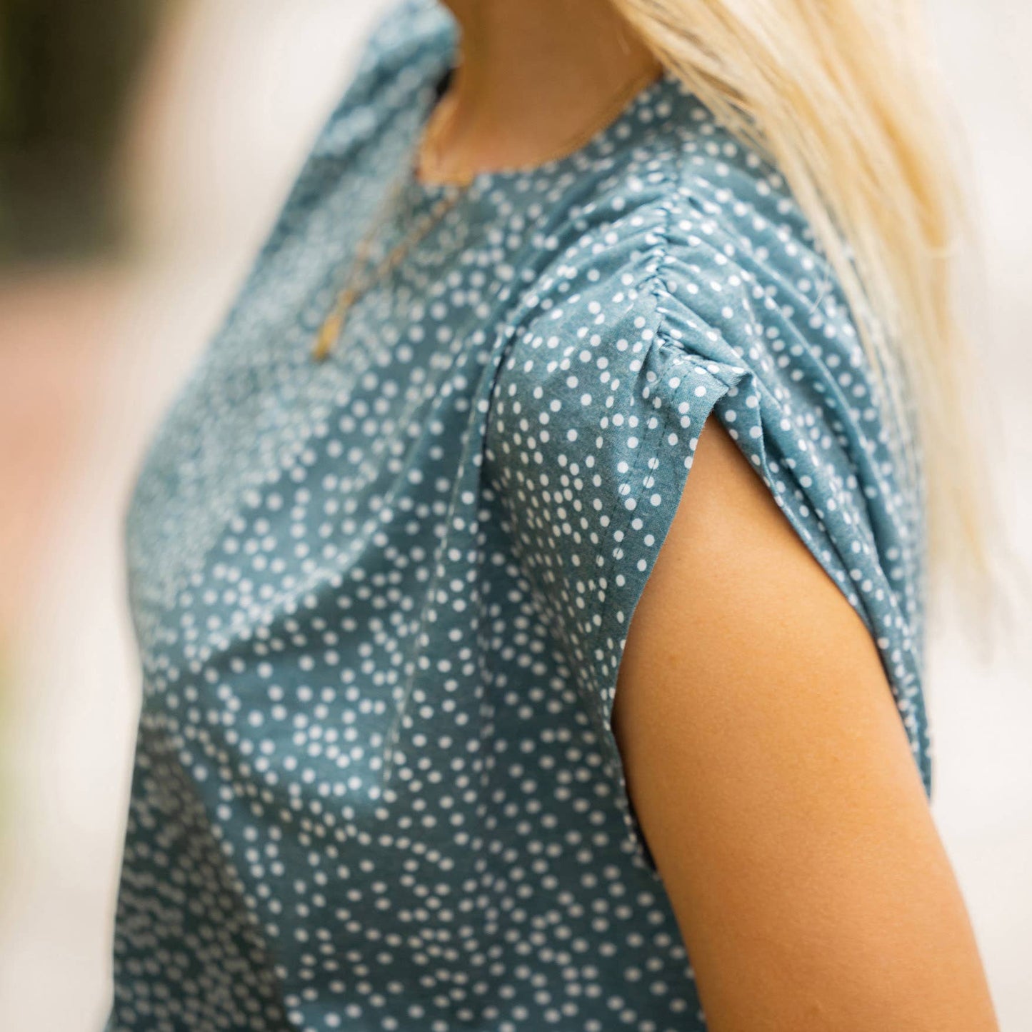 Amaryllis Apparel - Plus Size Super Soft Casual Ruched Shoulder Tee