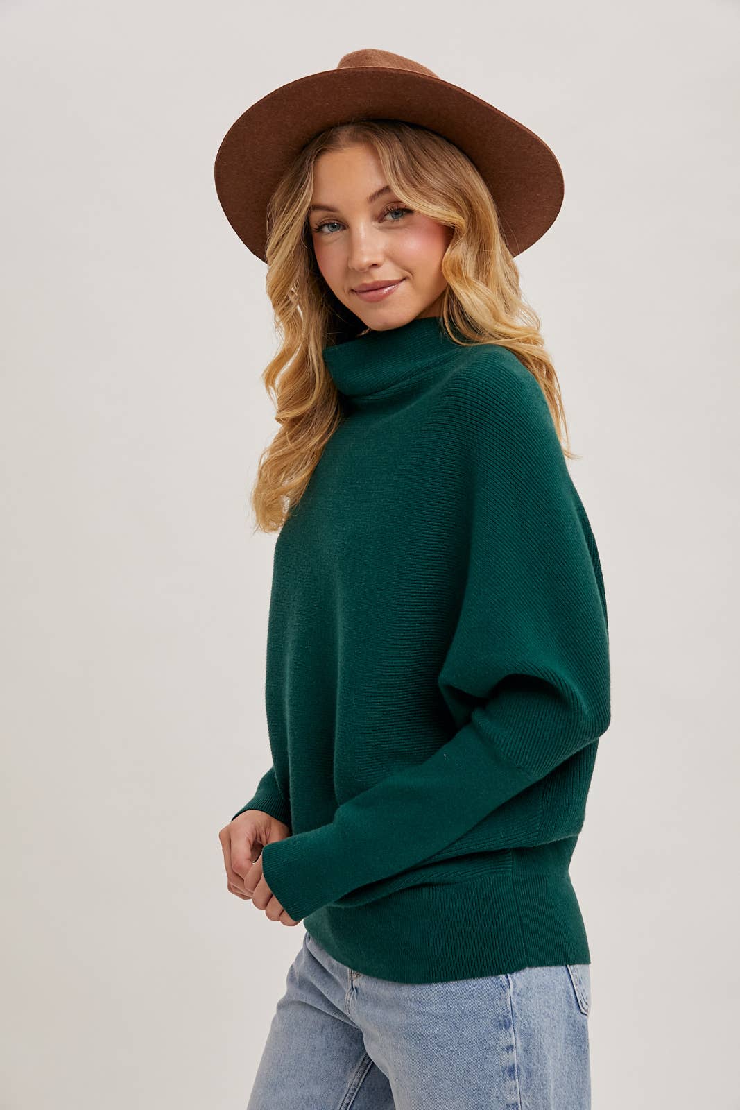 Bluivy - SLOUCH NECK DOLMAN PULLOVER