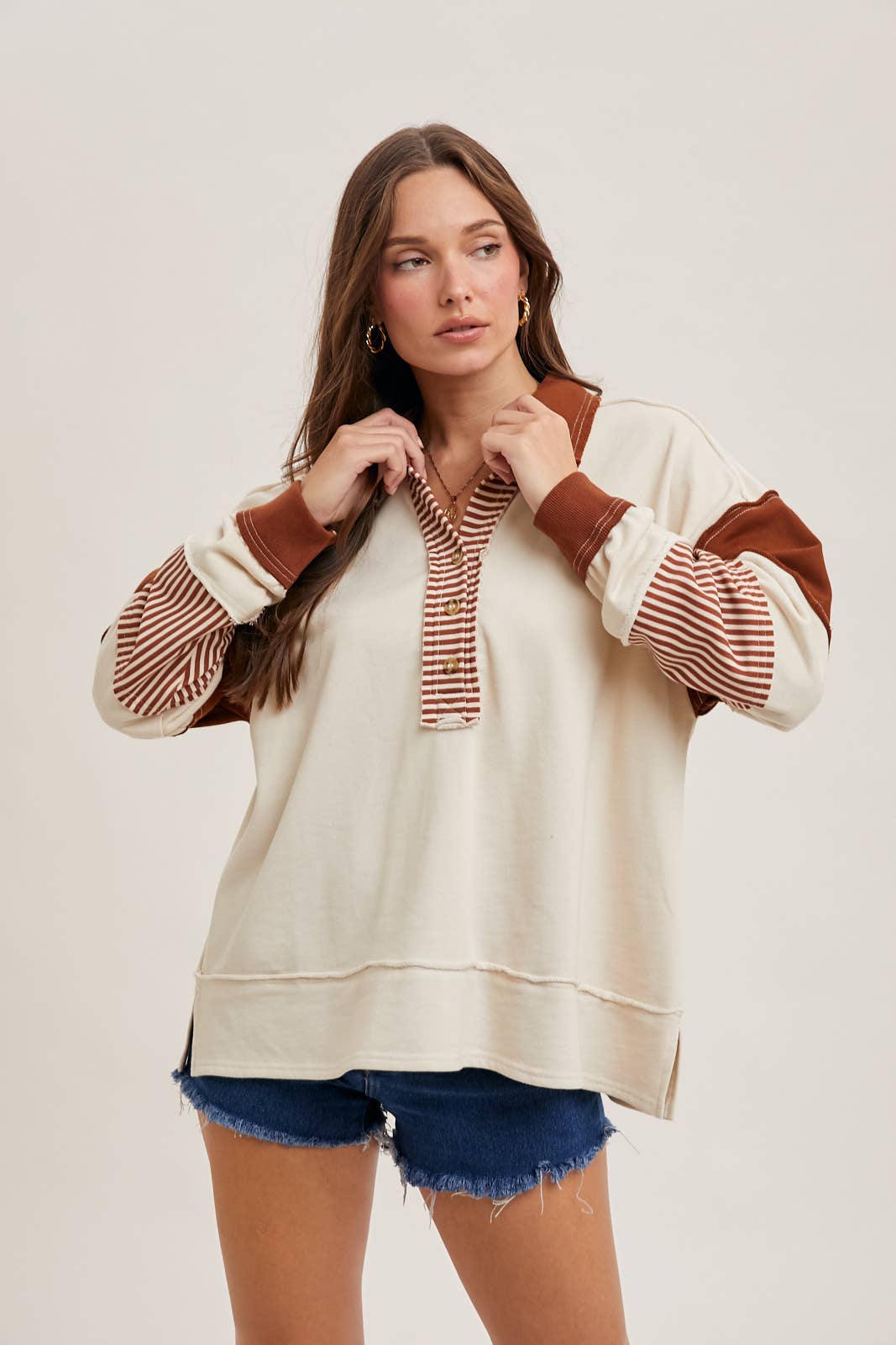Bluivy - COLOR BLOCK CONTRAST HALF-BUTTON COLLAR KNIT TOP