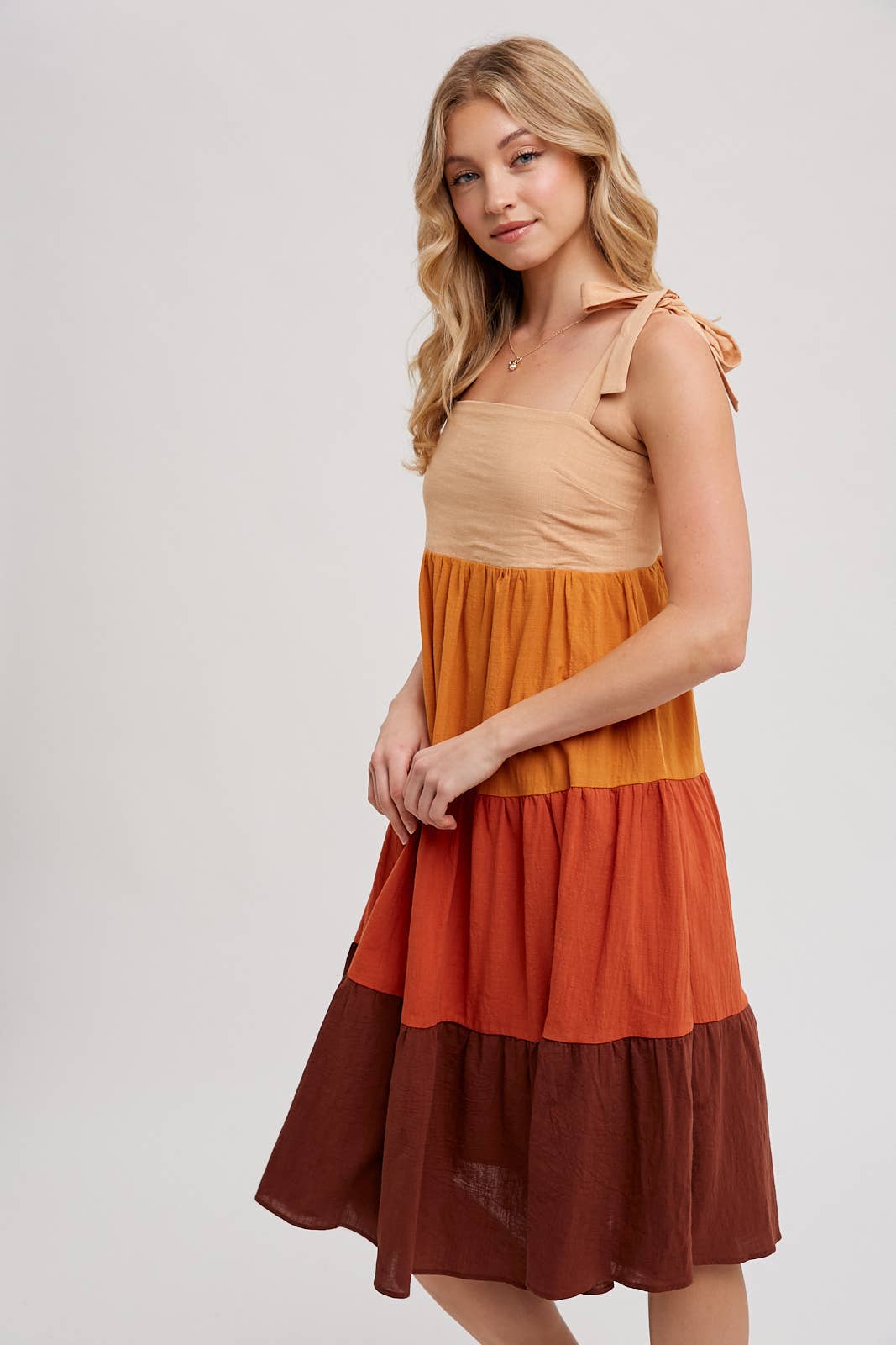 Bluivy - COLORBLOCK TIE-STRAP TIERED MIDI DRESS